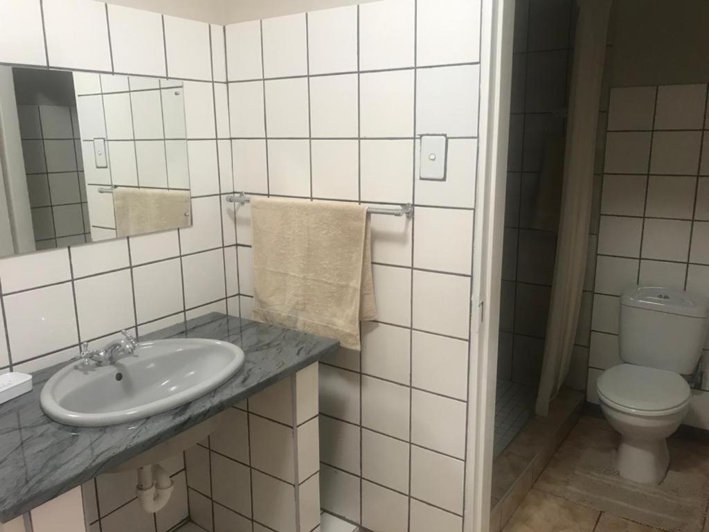 Urbanlife Keetmanshoop Accommodation Екстериор снимка