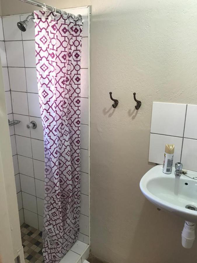 Urbanlife Keetmanshoop Accommodation Екстериор снимка
