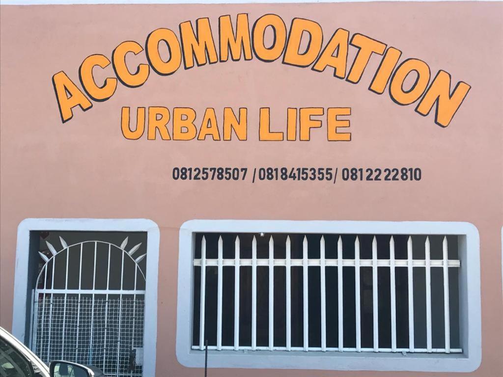 Urbanlife Keetmanshoop Accommodation Екстериор снимка